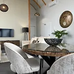 Stadthafenapartments